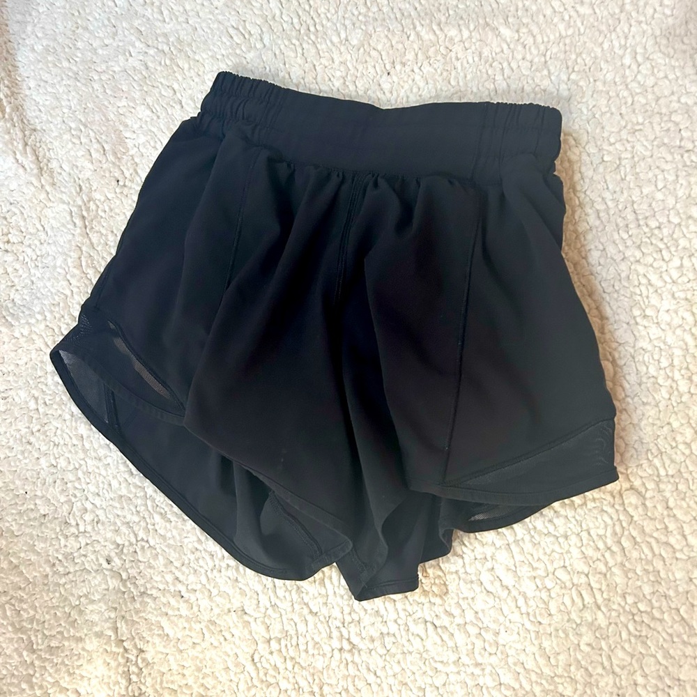 Lululemon hotty hot low rise 4", size 2